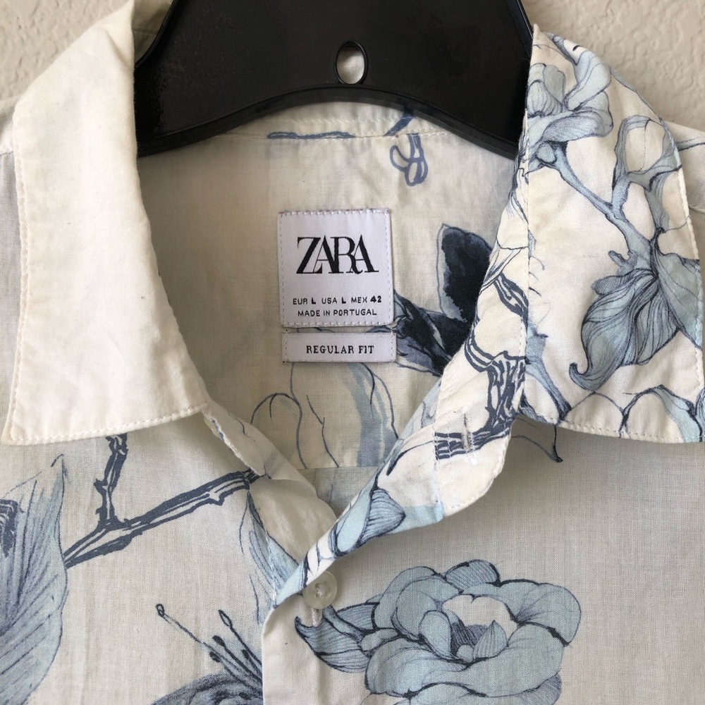 Zara blue floral shirt - Picture 2 of 3
